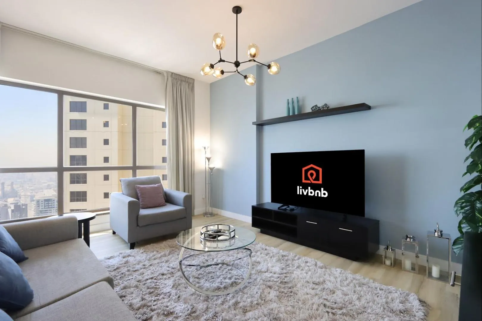 Livbnb - Spacious 2Bhk In Shams Walk To Beach contacts