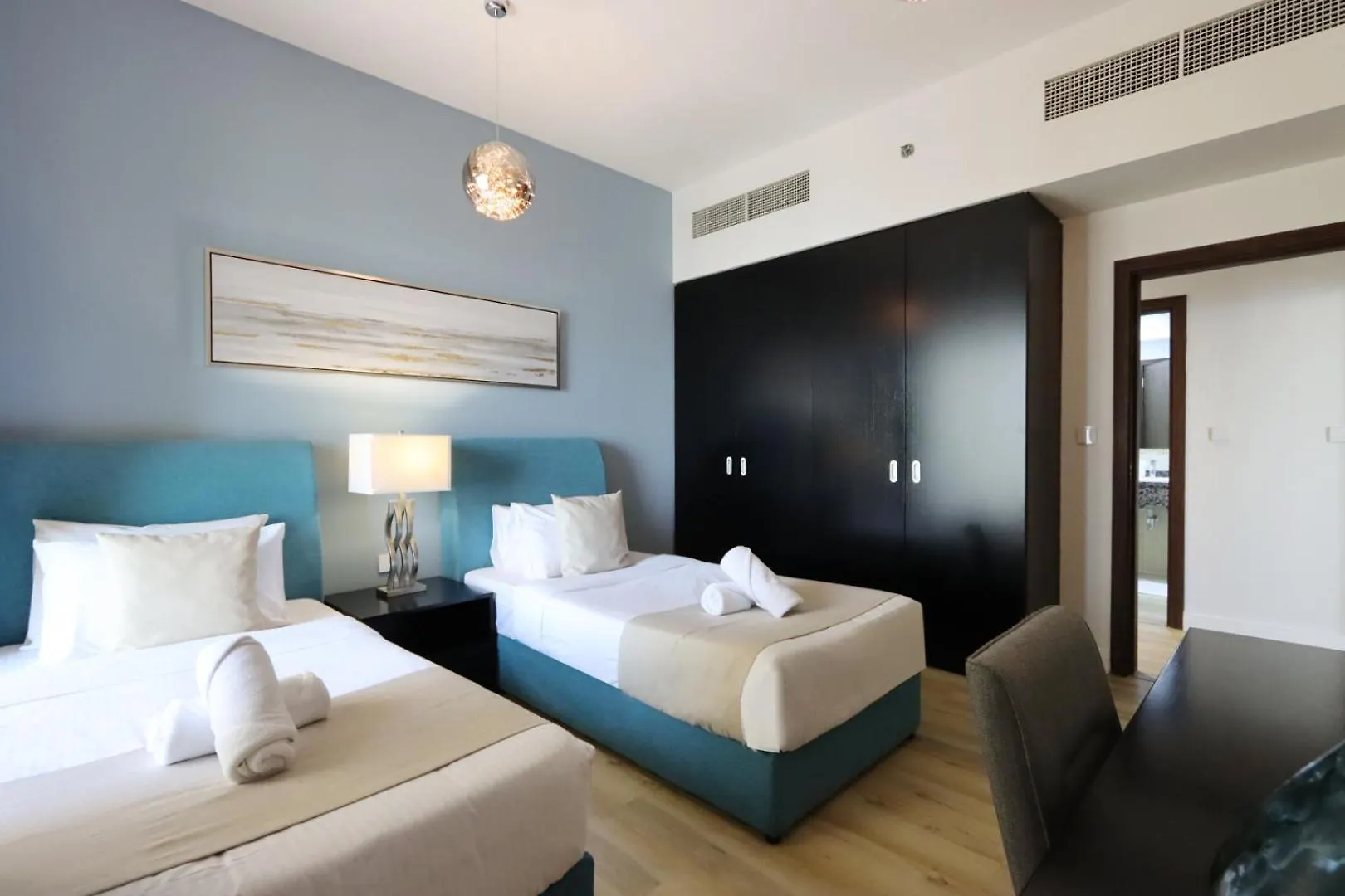 아파트 Livbnb - Spacious 2Bhk In Shams Walk To Beach 두바이 아랍에미리트
