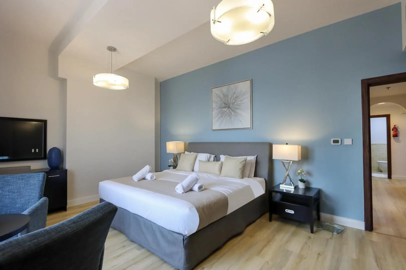 Livbnb - Spacious 2Bhk In Shams Walk To Beach 두바이