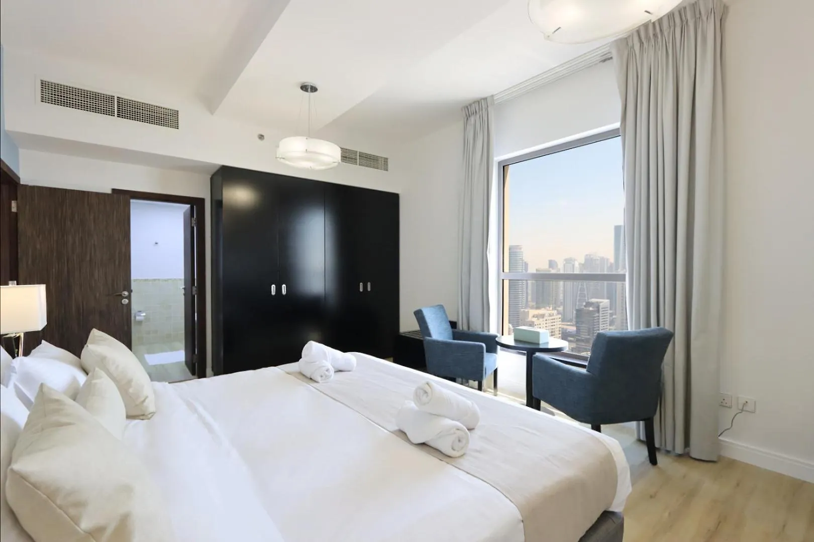 Livbnb - Spacious 2Bhk In Shams Walk To Beach Dubai Apartment